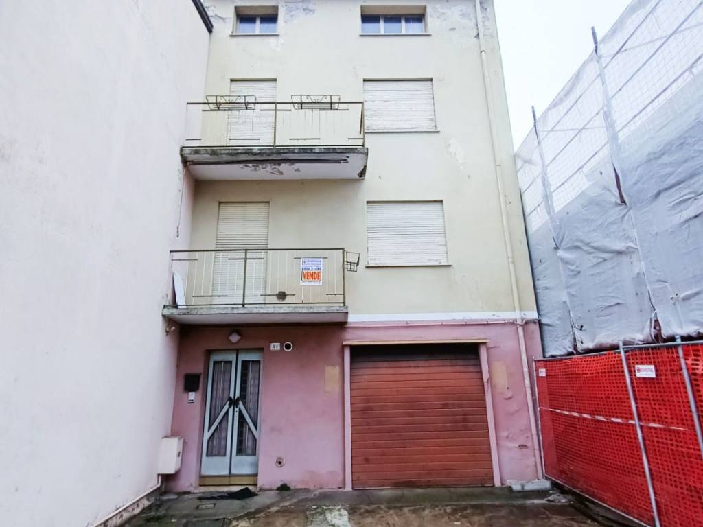 casa indipendente in vendita ad Adria