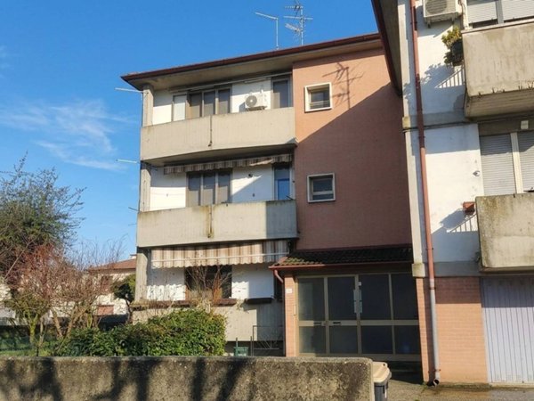appartamento in vendita ad Adria