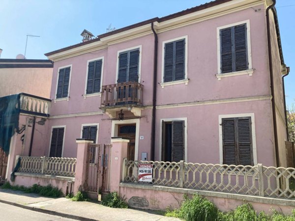 casa indipendente in vendita ad Adria