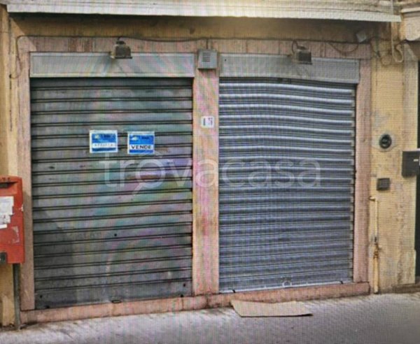 negozio in vendita ad Adria