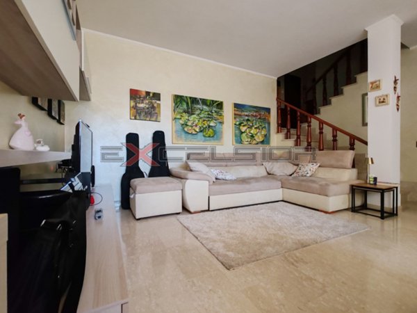 casa indipendente in vendita ad Adria