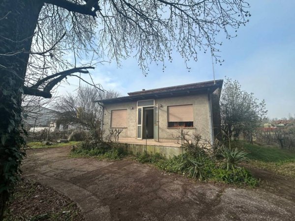 casa indipendente in vendita ad Adria