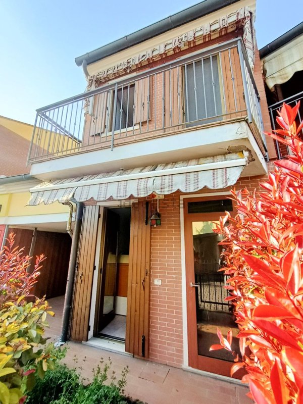 casa indipendente in vendita ad Adria