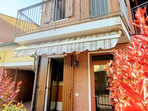 casa indipendente in vendita ad Adria