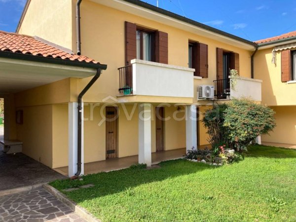 appartamento in vendita ad Adria