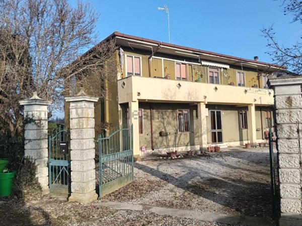 appartamento in vendita ad Adria