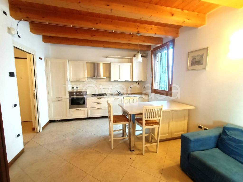 appartamento in vendita ad Adria