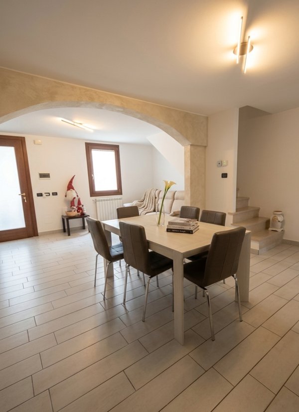 casa indipendente in vendita ad Adria