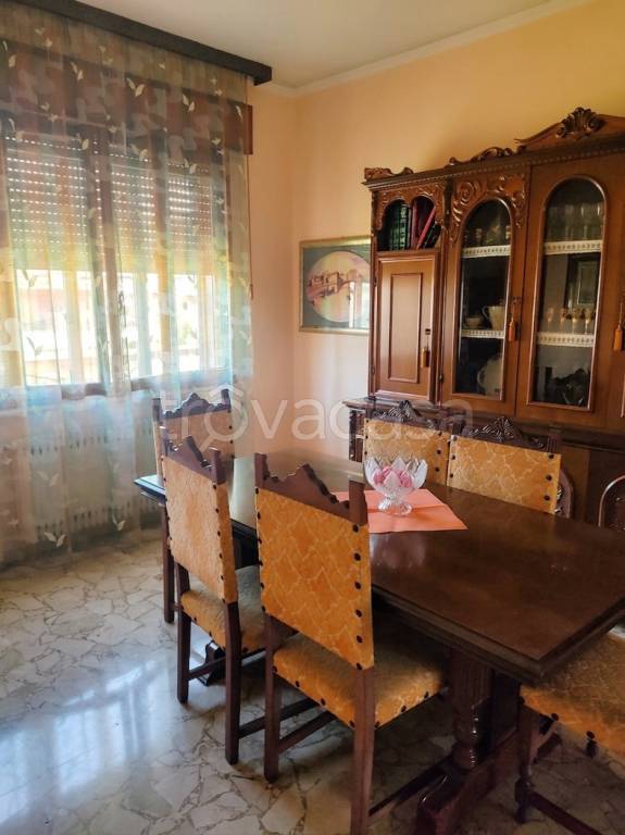 casa indipendente in vendita ad Adria