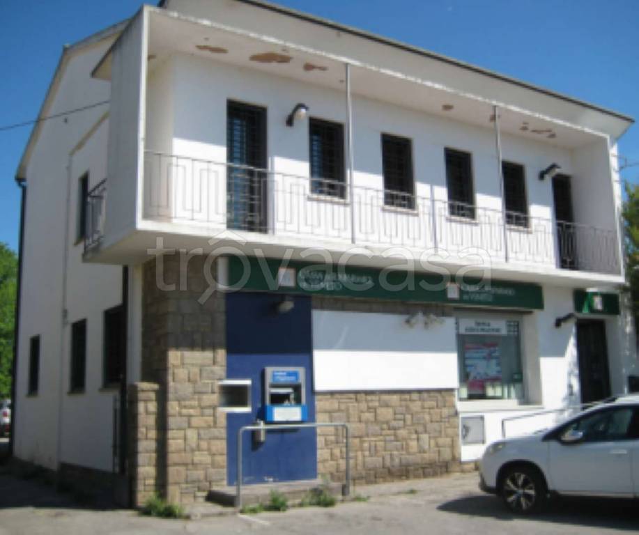 negozio in vendita ad Adria