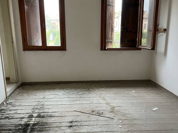 casa indipendente in vendita ad Adria