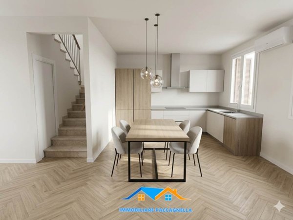 casa indipendente in vendita ad Adria