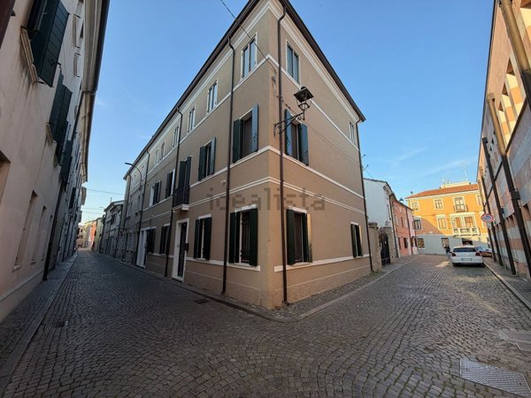 casa indipendente in vendita ad Adria