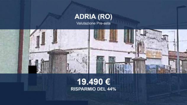 terreno edificabile in vendita ad Adria