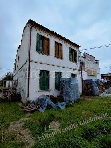 terreno edificabile in vendita ad Adria in zona Ca' Emo