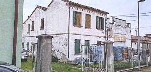 terreno edificabile in vendita ad Adria