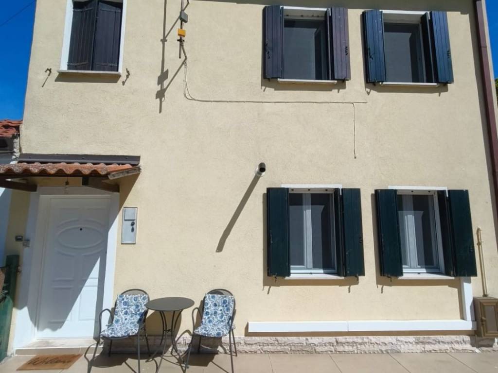 casa indipendente in vendita ad Adria