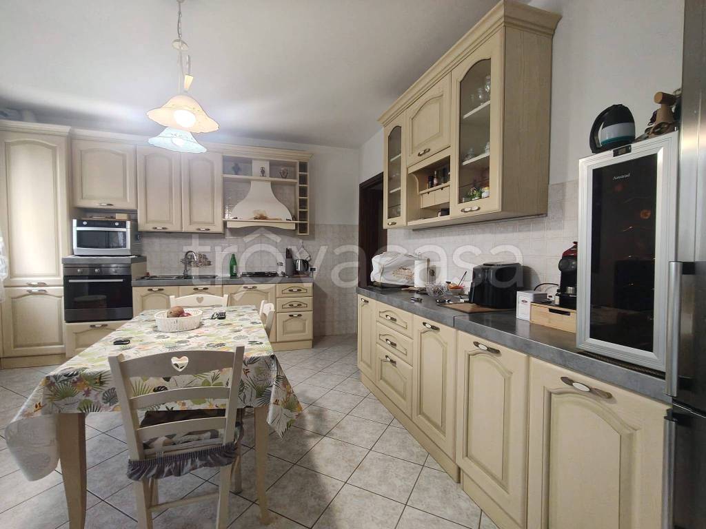 appartamento in vendita ad Adria