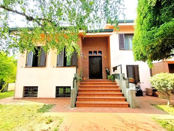 casa indipendente in vendita ad Adria