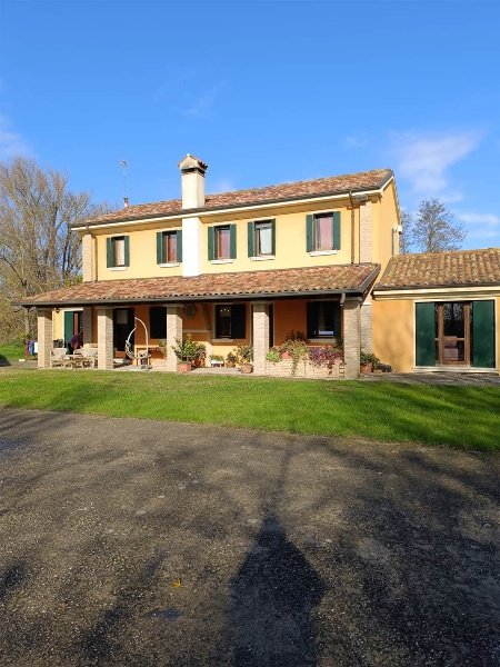 casa indipendente in vendita ad Adria