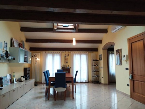 casa indipendente in vendita ad Adria
