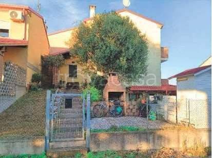 appartamento in vendita ad Adria in zona Valliera