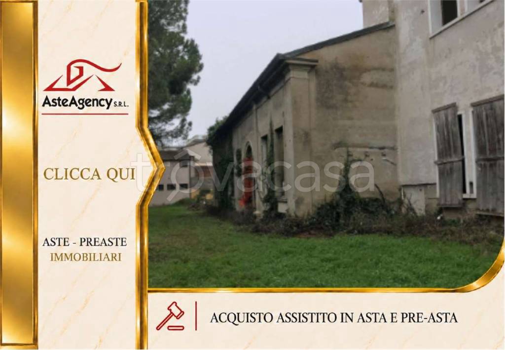 casa indipendente in vendita ad Adria