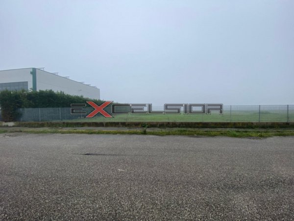 terreno in vendita ad Adria in zona Bottrighe