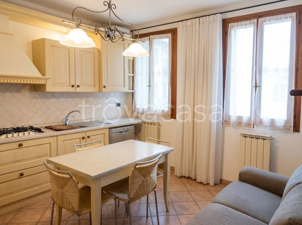 appartamento in vendita ad Adria