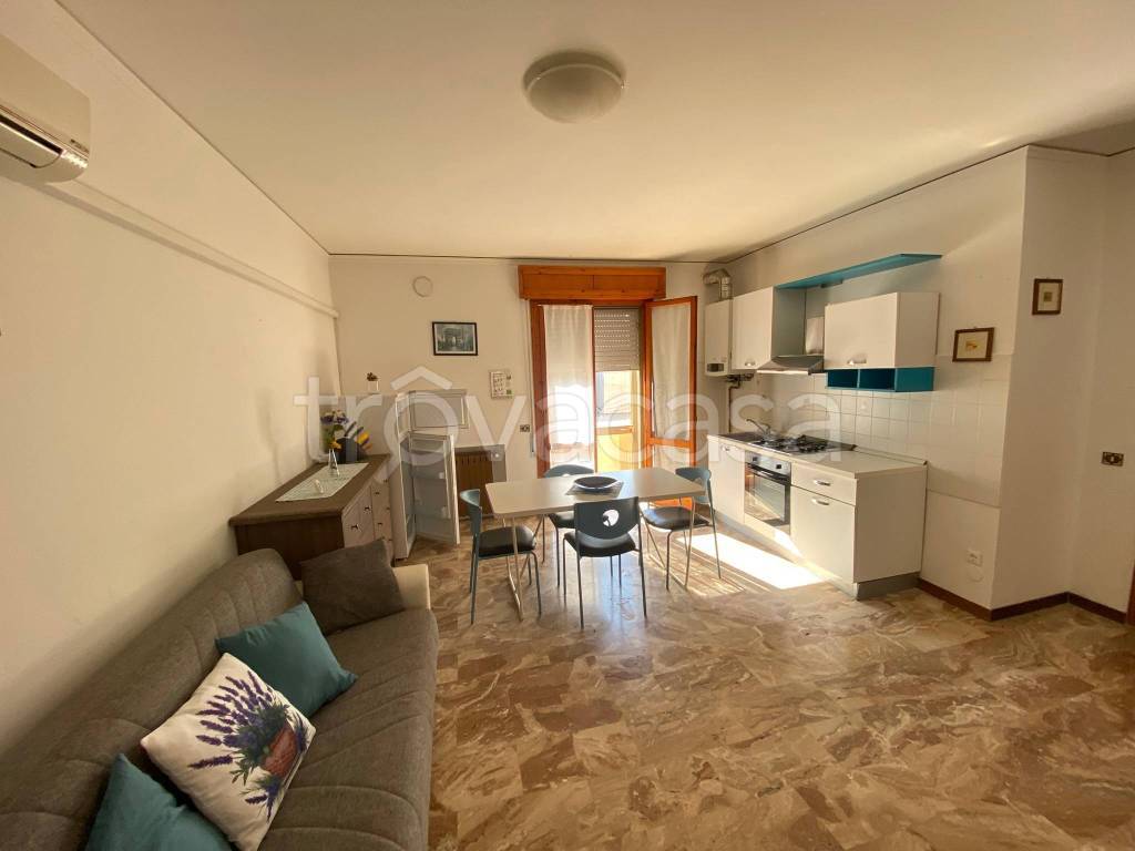appartamento in vendita ad Adria