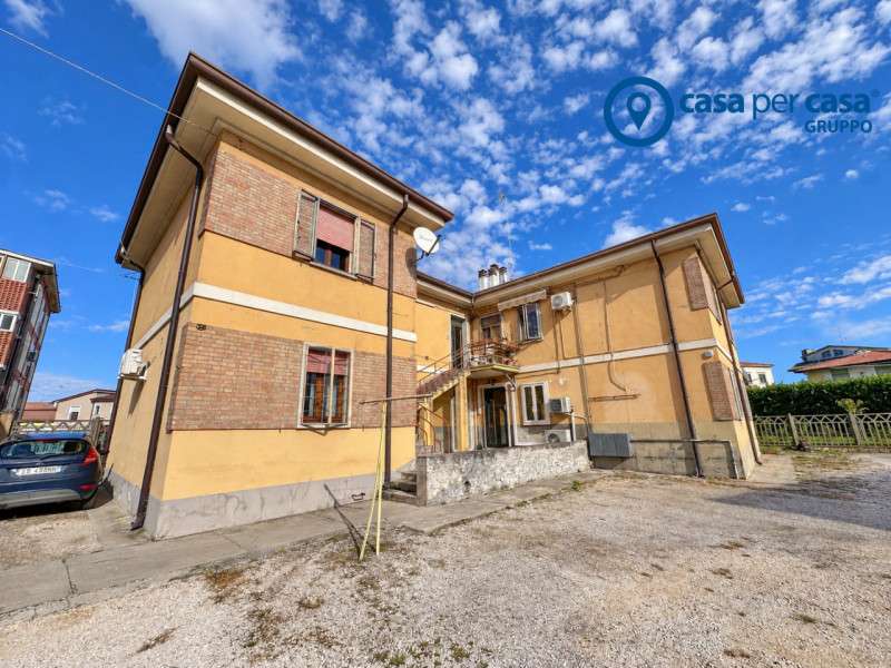 appartamento in vendita ad Adria
