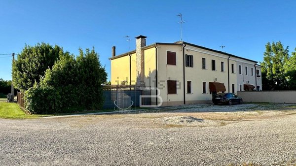 casa indipendente in vendita ad Ariano nel Polesine