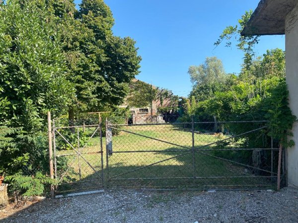 casa indipendente in vendita ad Ariano nel Polesine