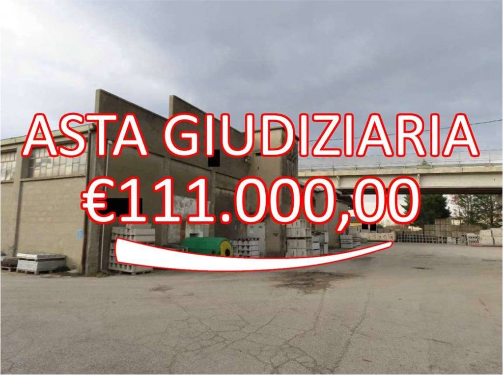 locale commerciale in vendita ad Ariano nel Polesine