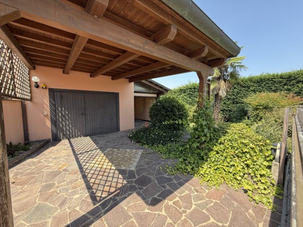 casa indipendente in vendita ad Ariano nel Polesine