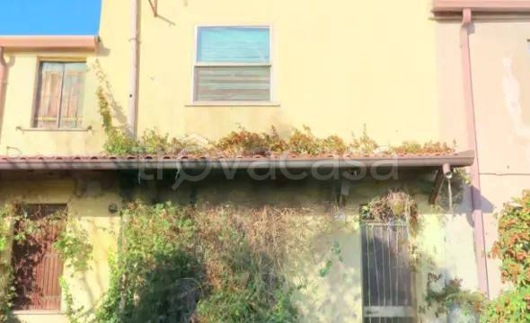 appartamento in vendita ad Ariano nel Polesine in zona Crociara