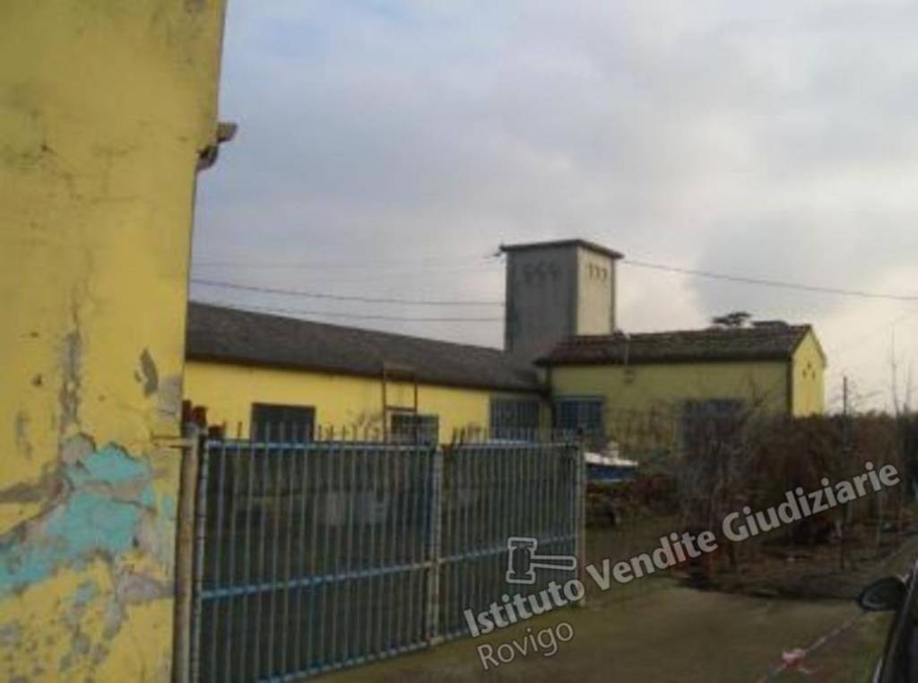 appartamento in vendita ad Ariano nel Polesine in zona Crociara