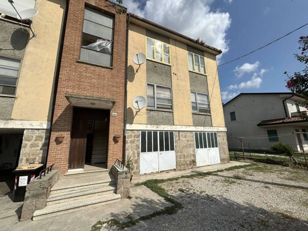 appartamento in vendita ad Ariano nel Polesine in zona Crociara