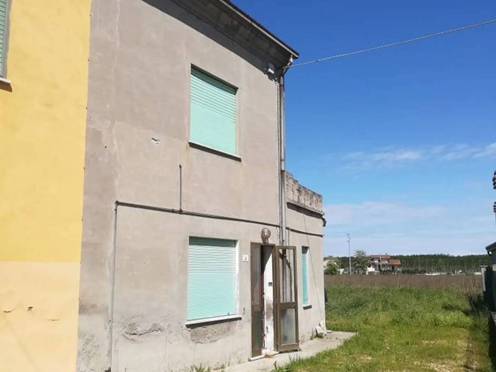 casa indipendente in vendita ad Ariano nel Polesine
