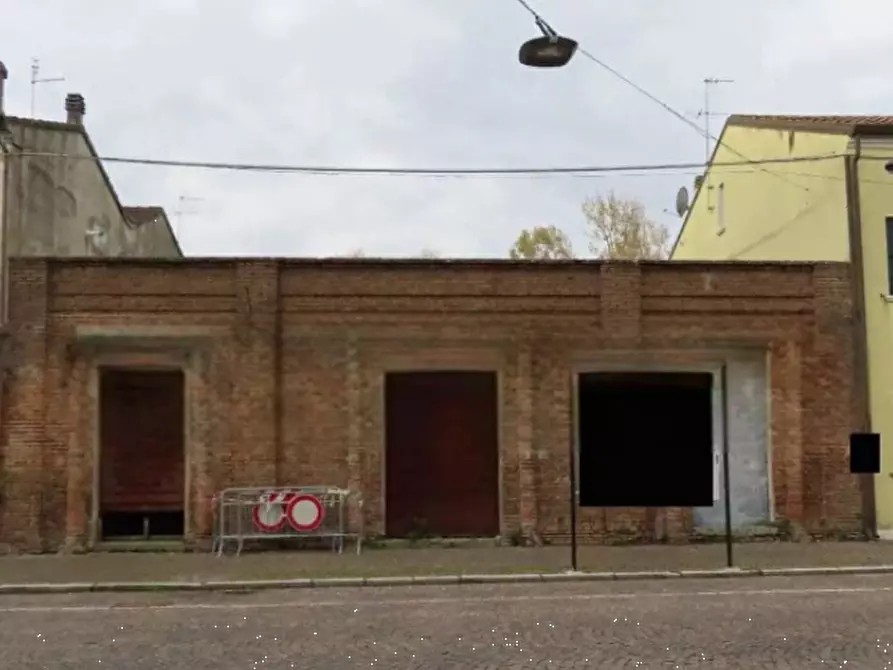 negozio in vendita ad Ariano nel Polesine