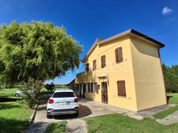 casa indipendente in vendita ad Ariano nel Polesine