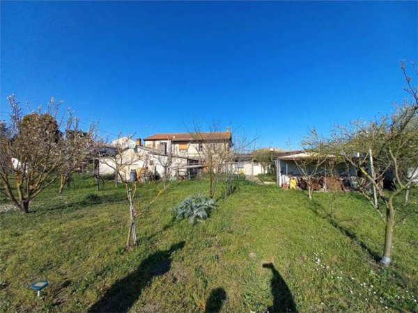 casa indipendente in vendita ad Ariano nel Polesine