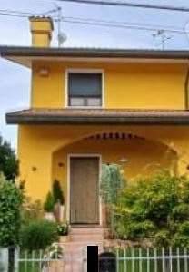 casa indipendente in vendita ad Ariano nel Polesine
