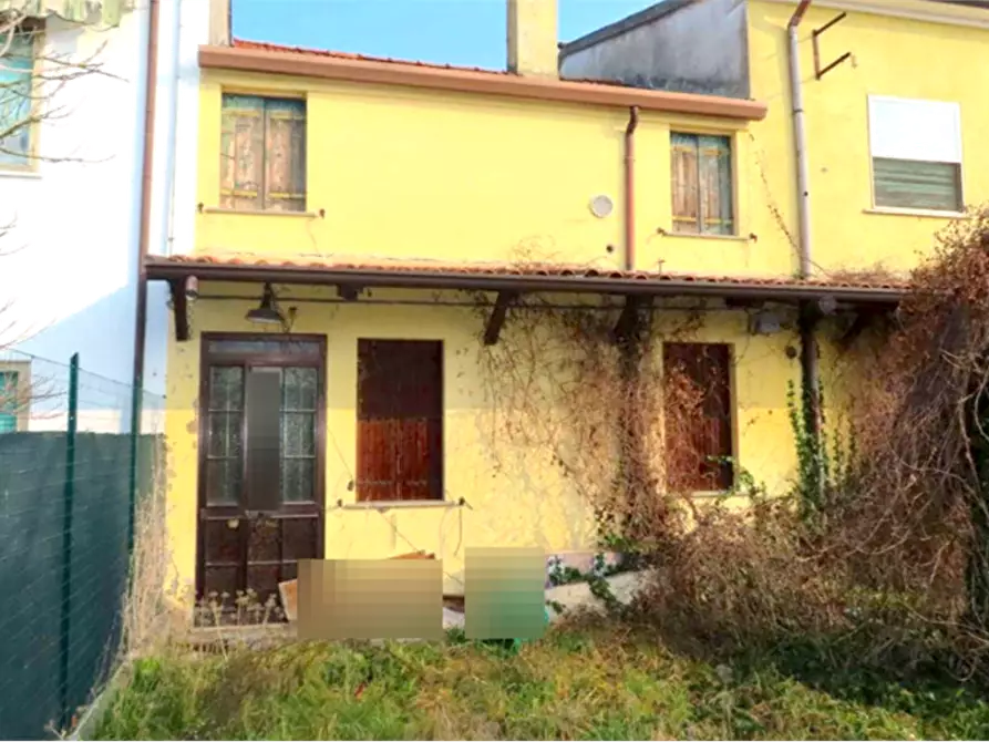 casa indipendente in vendita ad Ariano nel Polesine in zona Crociara