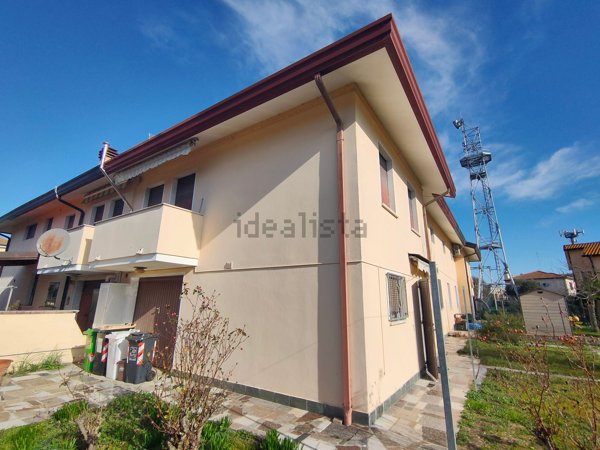 casa semindipendente in vendita ad Ariano nel Polesine