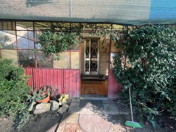 casa indipendente in vendita ad Ariano nel Polesine in zona Grillara