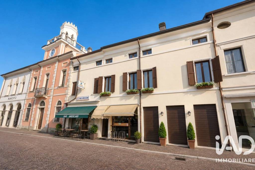 casa indipendente in vendita ad Ariano nel Polesine
