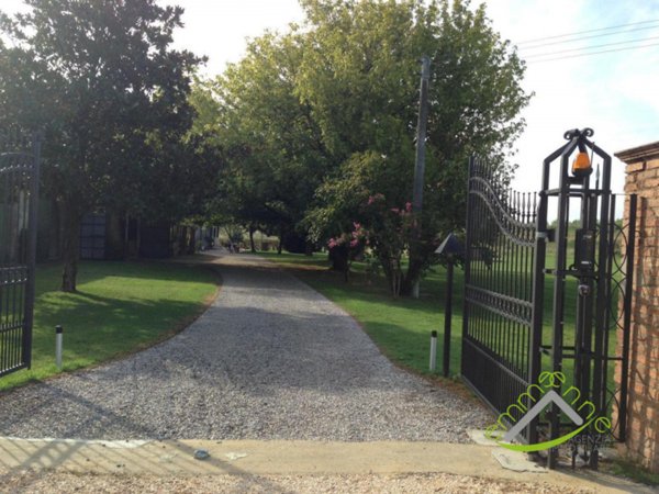 casa indipendente in vendita ad Ariano nel Polesine