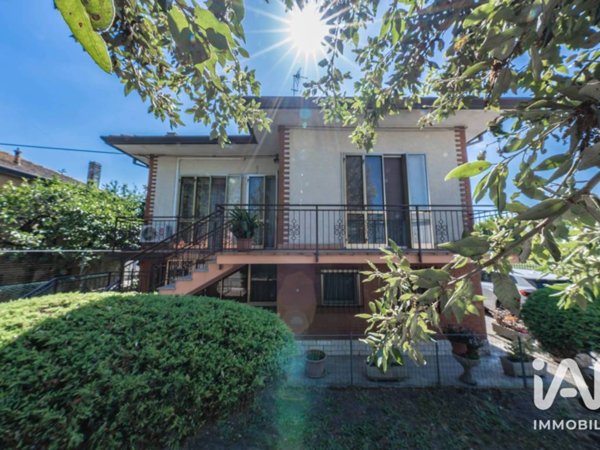 casa indipendente in vendita ad Ariano nel Polesine