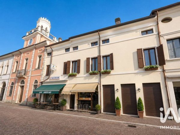 casa indipendente in vendita ad Ariano nel Polesine